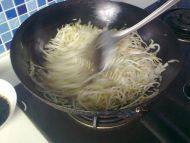「自创」清炒豆芽做法图解5)