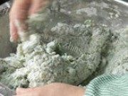 艾叶清明果做法图解6)