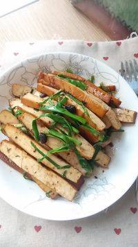 家常菜蒜苗炒豆干