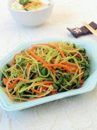 家常菜清炒黑豆苗