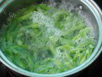 家常菜四季豆炒鸡蛋做法图解4)