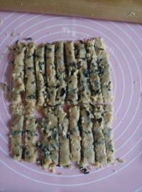 自制肉松饼干棒做法图解10)