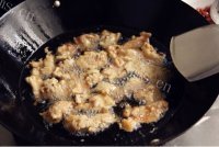 诱人的小酥肉做法图解4)