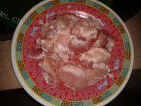 绿色食物小炒肉做法图解2)