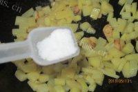 自己做的土豆炒饭做法图解4)