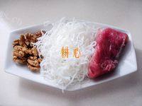 肉丝炒粉做法图解1)