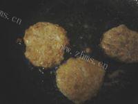 自己做的香煎肉饼
