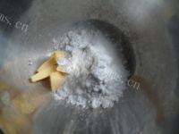 甘脆的椰蓉面包卷做法图解4)