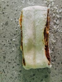 自制麻酱花卷做法图解7)
