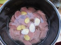 自制猪肉松做法图解3)
