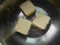 自制蛋黄椰丝球做法图解1)