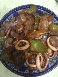 美味的炒鱿鱼