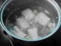 美味的五花肉炖土豆做法图解1)
