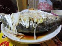 「DIY美食」年年有鱼做法图解5)