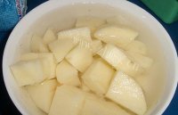 让人怀念的土豆烧鸡做法图解4)