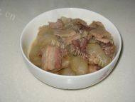 家常菜白萝卜炖肉