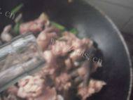 红烧鸡肉做法图解6)