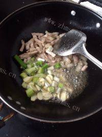 美味的青菜肉丝面做法图解5)