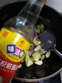 家常菜丝瓜炒花蛤做法图解6)