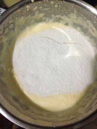 「DIY美食」裱花杯子蛋糕做法图解4)