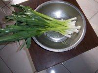 「DIY美食」蒜苗炒鸡蛋做法图解1)