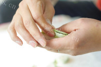 自制芹菜饺子做法图解23)