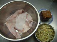 「健康美食」肉皮冻做法图解1)