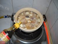 完美的砂锅蛋白炖肉做法图解9)