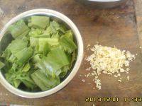 家常菜蒜炒油麦菜做法图解1)