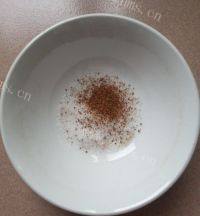 色味俱全的香菇酿鹌鹑蛋做法图解2)