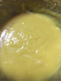 自制百香果戚风蛋糕做法图解7)