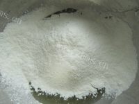 自制广式蛋黄月饼做法图解3)