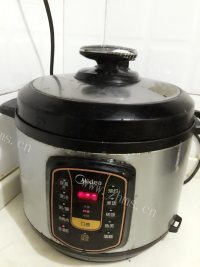 家庭版卤牛肉做法图解6)