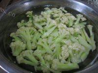 家常菜肉片菜花做法图解6)