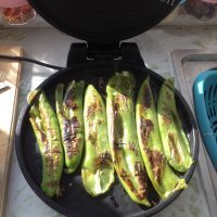 电饼铛虎皮辣子做法图解7)