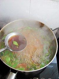 味道不错的扁豆焖面做法图解10)