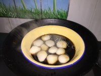 好吃的黄豆粉裹汤圆做法图解8)