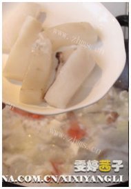 蟹白豆腐海鲜汤的做法图解八