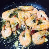鲜香的油焖大虾做法图解6)