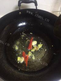 简单的牛腩闷土豆做法图解5)