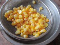 口感丰富的黄金玉米烙做法图解3)