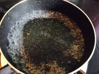 美味的梅花蒸饺做法图解3)