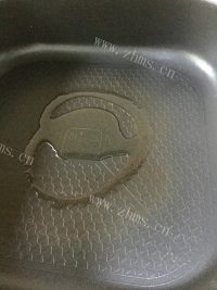 美味的鸡蛋番茄汤做法图解2)