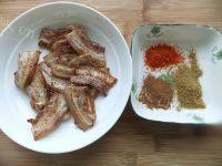 家常菜煎五花肉做法图解6)