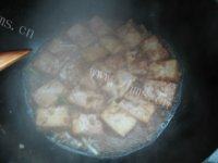 家常菜虾仁烧豆腐做法图解8)