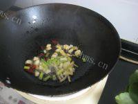 家常菜蘑菇炒青菜做法图解6)
