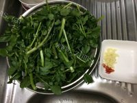 蒜蓉西洋菜做法图解2)
