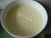 自制柠檬椰香小蛋糕做法图解9)