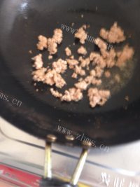 家常菜肉末茄子做法图解6)