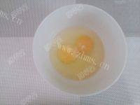 香滑的鲫鱼蒸蛋做法图解4)